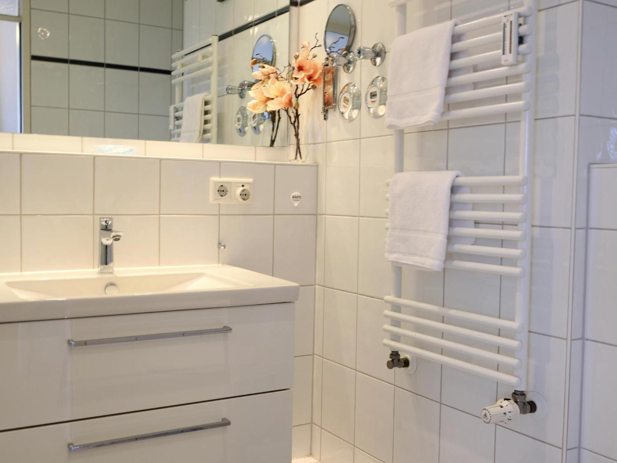 Strandnahe Ferienwohnung, Zentral Gelegen, Ost-Balkon, Andreas Dirks-Str. 2 Βέστερλαντ Εξωτερικό φωτογραφία